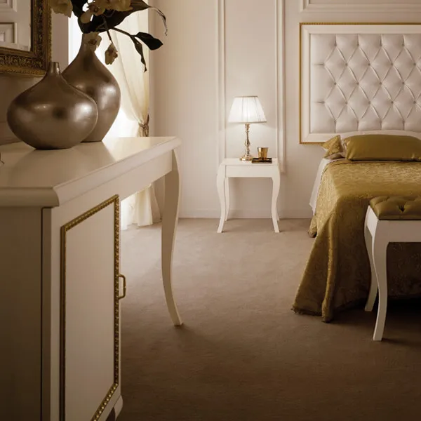 White Boutique Hotel Dressing Table - Paris