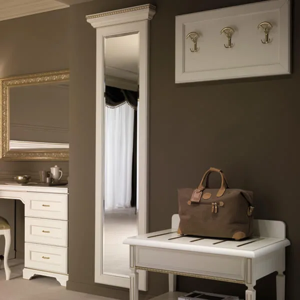 Boutique Hotel Luggage Rack, Mirror & Coat Rack - Roma