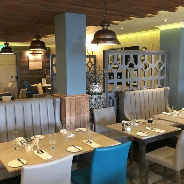 Freestanding Beige Fluted Banquette Seats