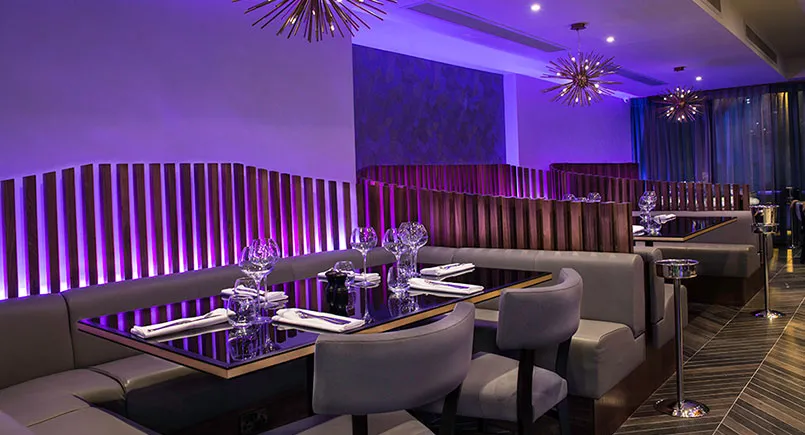 Banquette Seating - Seven Hotel